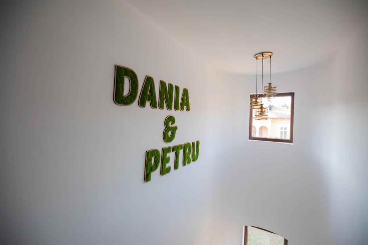 Dania&Petru Residence Tirgu Ocna Luaran gambar